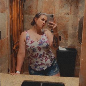 Meet your Posher, Terra